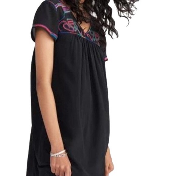 Madewell Dresses & Skirts - Madewell Silk Colorstitch Dress!!